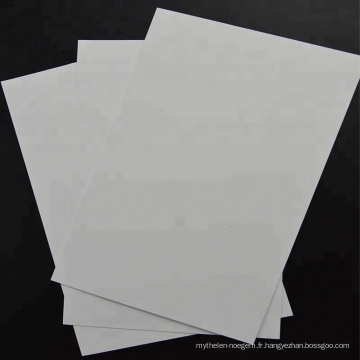 Film de feuille rigide en PVC blanc 700 * 1000mm pour l&#39;impression